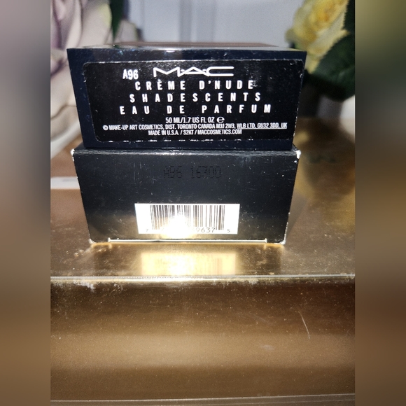 2016 Creme D'Nude by MAC Cosmetics EDP / Eau De Parfum Perfume; 50ml / 1.7 fl.oz - Picture 12 of 15